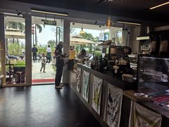 -ommo cafe(半岛城邦店)