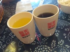 -愉肴麻辣香锅(中山路店)