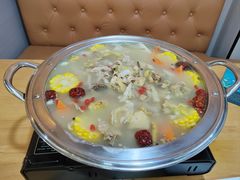 -花儿穆萨·烤肉餐厅(石马坪店)