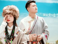 -爱我旅拍婚纱摄影(大理店)