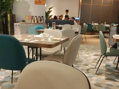 -港丽餐厅(来福士店)