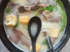 -鸭味先老鸭粉丝馆(瑞金路二号四号小区店)