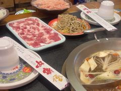 -沸炉重庆老火锅(军事博物馆店)