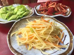 -金杨拉面王小吃面馆·牛三宝面·红烧牛肉粉