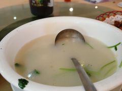 鳝骨芫茜豆腐汤-台山第一家兴华黄鳝饭·黄鳝婆(开平店)