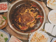 -重庆风光老灶火锅城(同德广场店)