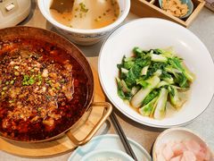 -有红鸡毛店·川菜(建设路店)