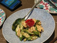 -海派悦庭·海胆烧麦·新融合菜(凯德广场店)