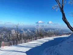 -中旅松花湖滑雪场