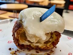 酒酿黑糖红豆泡芙-LANLIZI BAKERY(COSMO店)