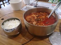 辣牛肉汤-紫霞门韩国料理烤肉(深南东路店)