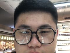 -华彬眼镜专业渐进配镜(潘家园店)