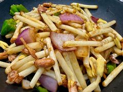 -小小饭店·休闲农庄·安吉松树林里的农家菜