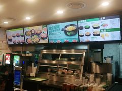 -老乡鸡(亳州路天庆大厦店)