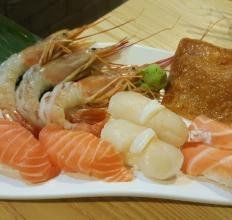 鲜虾拼鱼骨腩-荔林食店(西华路店)