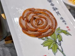 盛世牡丹烤鸭-全聚德(上海首店浦东店)