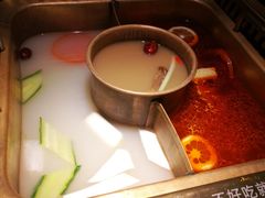 番茄锅+菌汤+骨汤-大渝火锅(苏州西城永捷店)