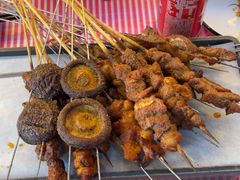 -金陵大勇烧烤·小龙虾·海鲜大咖(竹山路店)