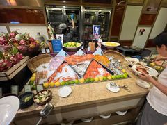 -大中华希尔顿酒店-念自助餐·嗨啤·小龙虾