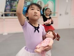 -炫艺舞蹈培训中心(枫尚奥特莱斯店)