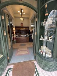 -IMUSE BARBER SHOP