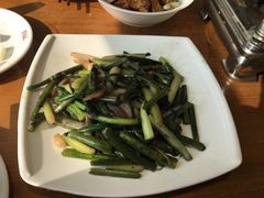 腊肉炒菜苔-肖记公安牛肉鱼杂馆· 省级非物质文化遗产(仁和路店)