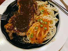 沙朗牛排-豪客来牛排(中央花苑店)