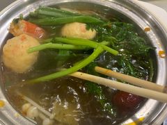 -苏小北旋转小火锅(鲁商广场店)