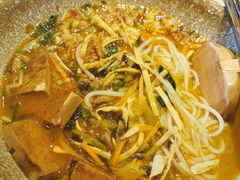 -蒙自源米线大王(昆明站店)