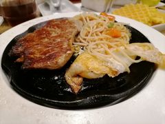 -豪客来牛排(人民东路店)