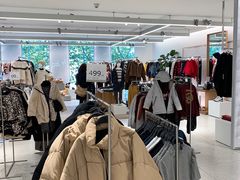 -ZARA(大上海时代广场店)