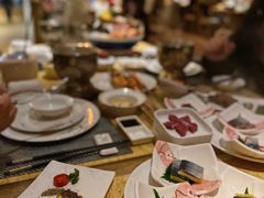 -雍和会海鲜姿造自助(湖东路店)