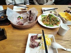 -峨嵋小镇·川菜(勒泰中心店)