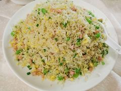 -鹏城人家海鲜酒家·23年老字号(较场尾店)