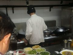 -俏湘厨•地道湘菜(建华南路店)