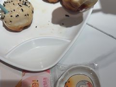 大虾小杨双拼-小杨生煎(黄河路美食休闲街店)