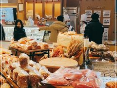面包甜点陈列柜-西村叔叔的店·面包·甜品·蛋糕(清河万象汇店)