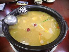野生菌汤锅-菌之家·专业纯野生菌火锅·特色炒菌