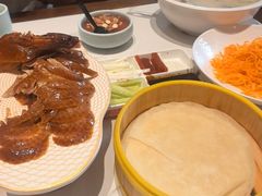 -梅利汴京烤鸭•开封豫菜地标店(东大街店)