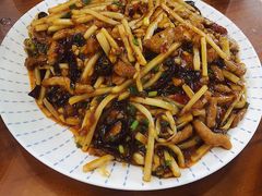 -椒香川流不息川菜馆(二七北路店)