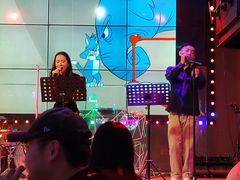 -Famous肥猫墨西哥音乐餐吧(五棵松华熙LIVE店)