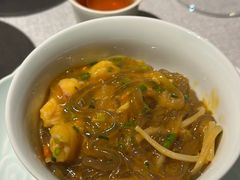 酸辣蟹肉烩豆面-逸道(益丰·外滩源店)