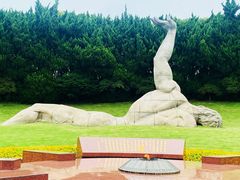 -上海市龙华烈士陵园