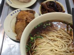 -伟记奥面馆(养育巷店)