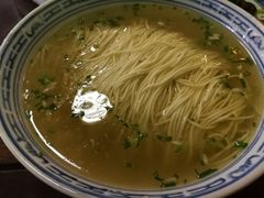 枫镇白汤面底-同得兴 Since·1995 传统苏式面馆(嘉馀坊店)