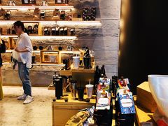-星巴克臻选(济南恒隆店)