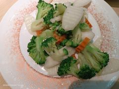 -吕氏疙瘩汤·海鲜新鲁菜(凯德mall新都心店)