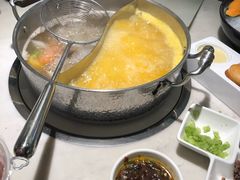 -左庭右院鲜牛肉火锅(浦江欢乐颂店)