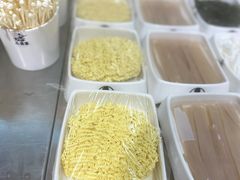 方便面-二当家牛肉串串(教育路店)