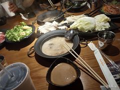 -呷哺呷哺(凯旋广场店)